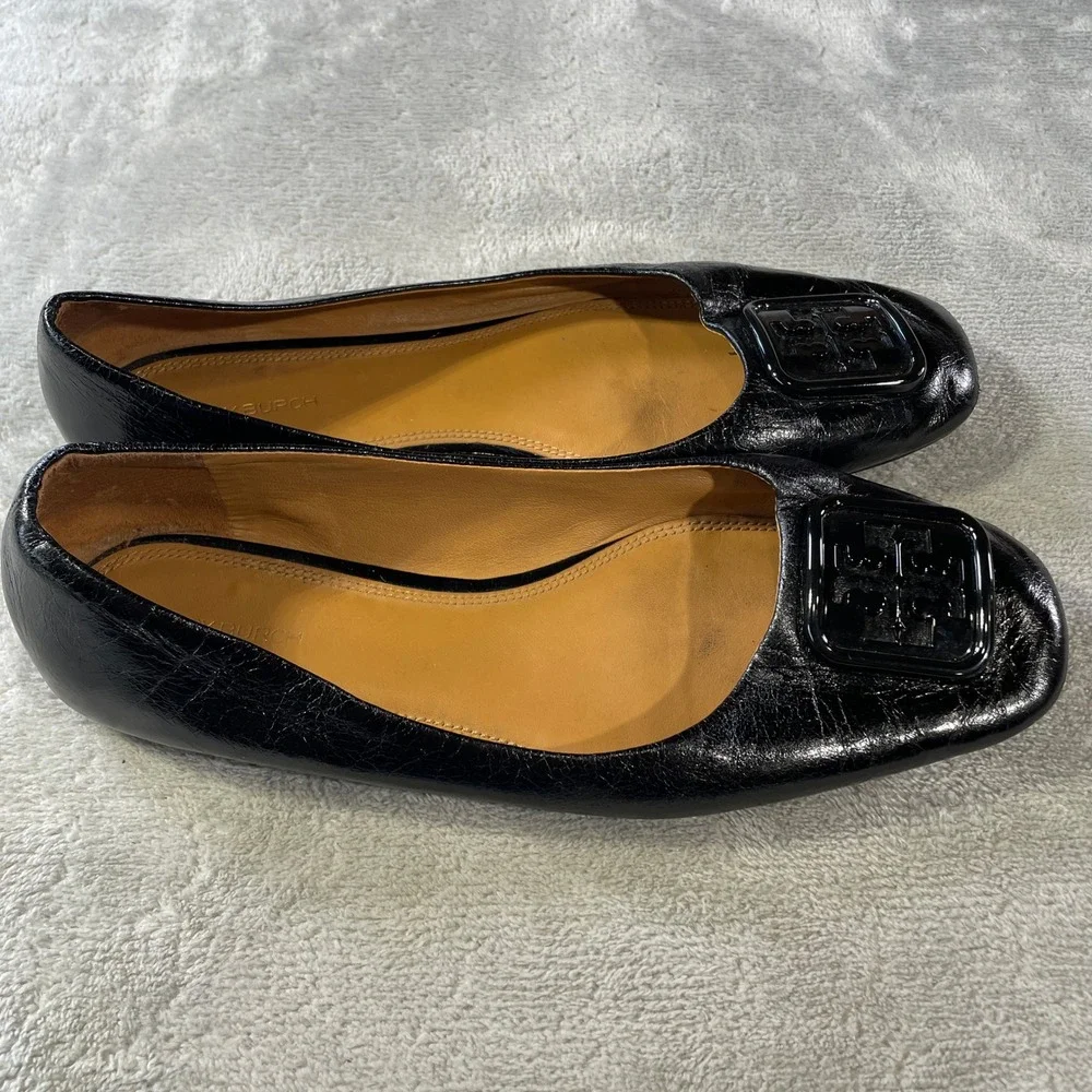 Tory Burch Claire Ballet Flats Womens‎ 9.5 Black Leather Square Toe Enamel Logo